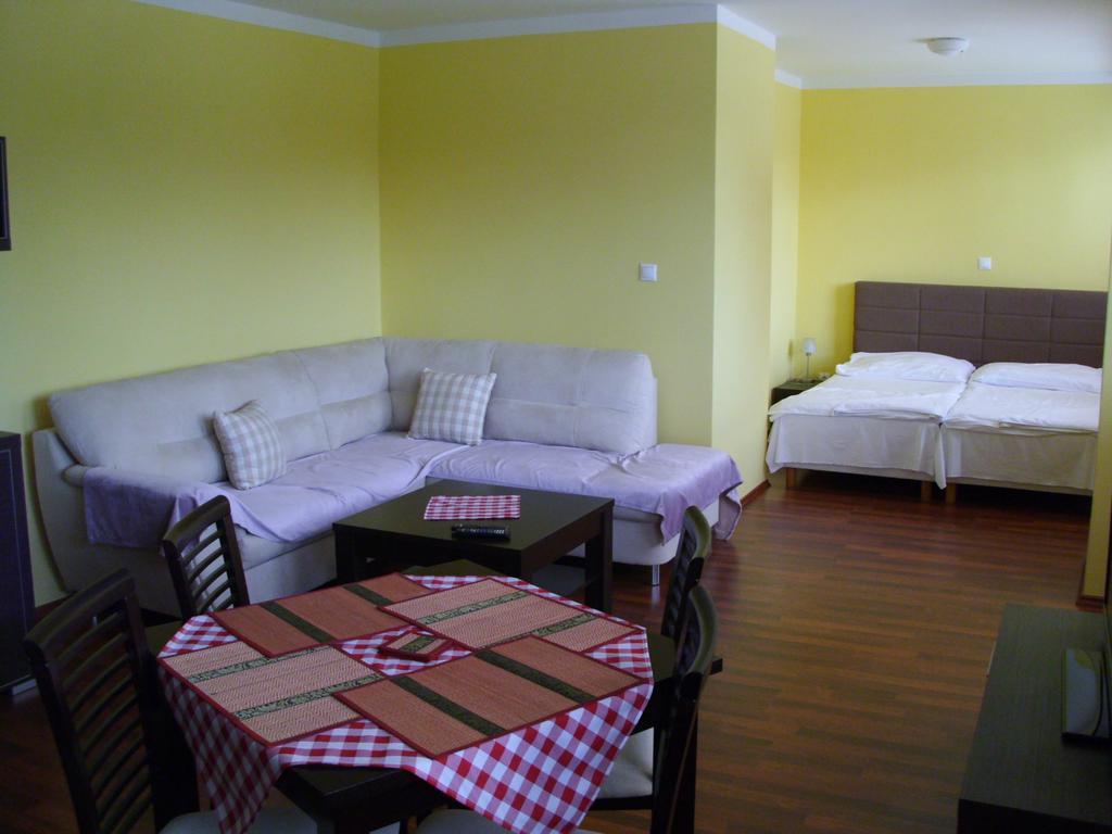 Guest House Mladost Prešov Exterior foto